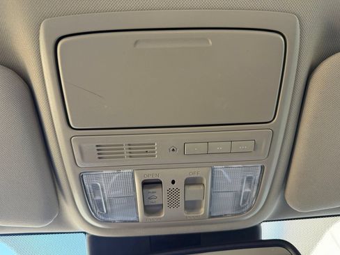 Used 2016 Honda CR-V Touring image 18