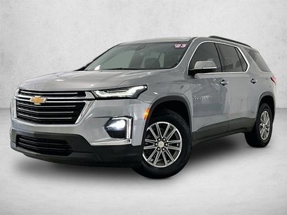 Used 2023 Chevrolet Traverse LT