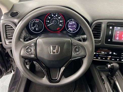 Used 2017 Honda HR-V EX image 20