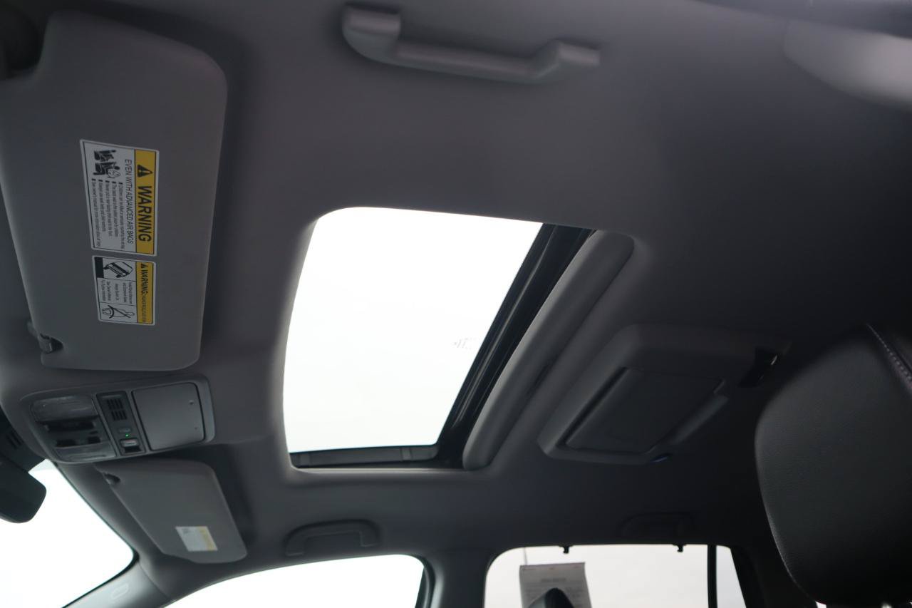 Used 2020 Honda Pilot Touring image 22