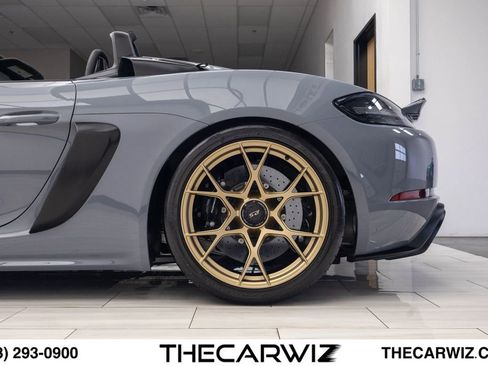 Used 2024 Porsche 718 Boxster Spyder RS RWD image 13