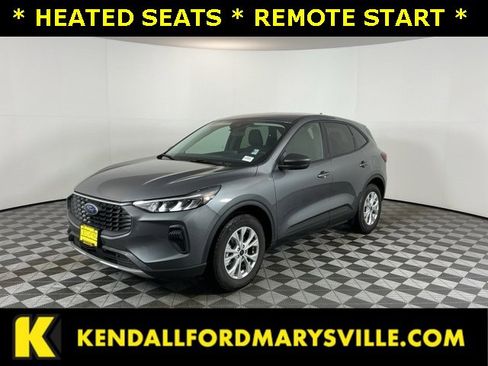 Used 2025 Ford Escape Active w/ Cold Weather Package image 1
