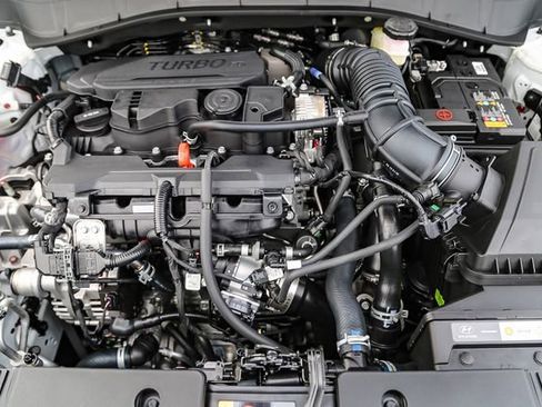 New 2026 Hyundai Kona Limited image 13