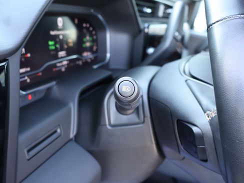 Used 2024 GMC Sierra 3500 AT4 w/ AT4 Preferred Package image 14