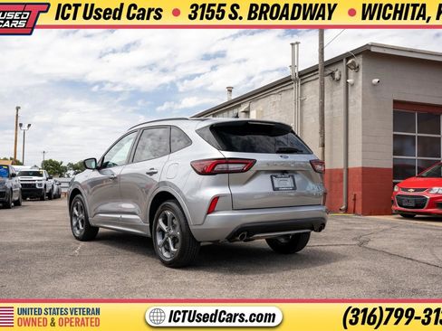 Used 2024 Ford Escape ST-Line AWD/4WD image 3