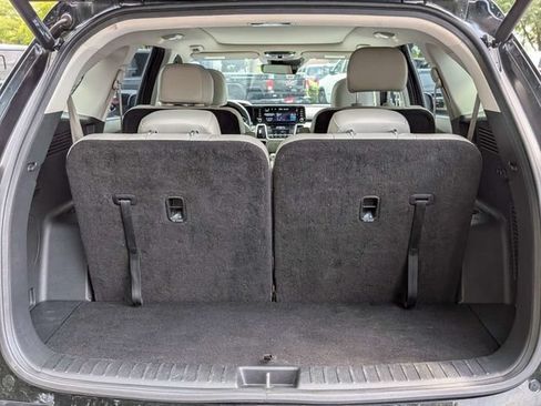 Used 2023 Kia Sorento SX FWD image 16
