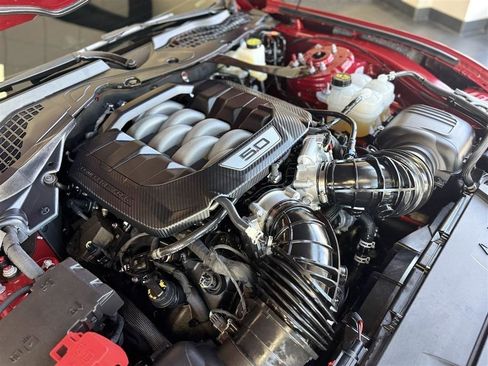 Used 2024 Ford Mustang GT Premium RWD image 33
