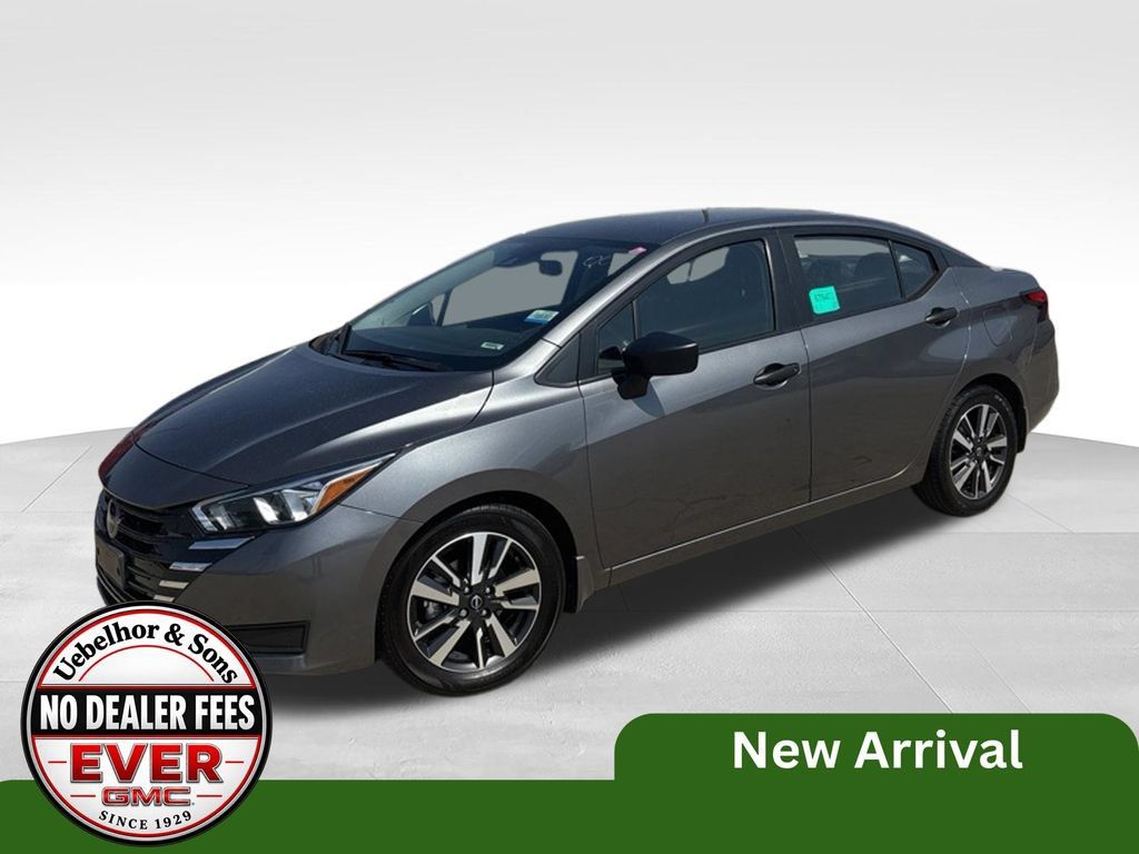 Used 2024 Nissan Versa S w/ S Plus Package FWD image 3