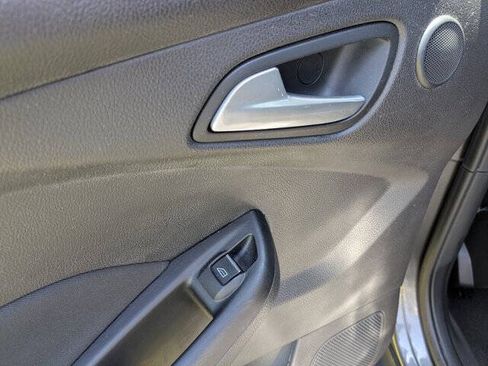 Used 2012 Ford Focus SEL FWD image 27