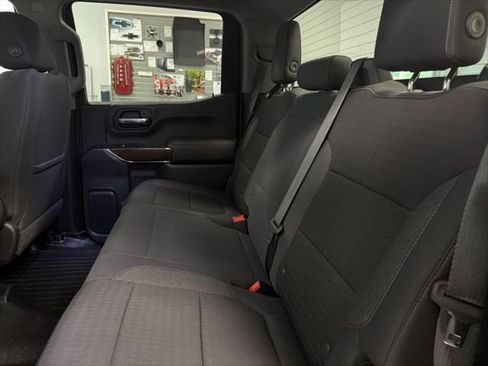 Used 2019 GMC Sierra 1500 SLE w/ X31 Off-Road Package AWD/4WD image 23