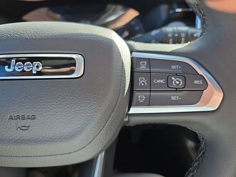 New 2026 Jeep Compass Limited image 15