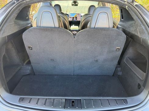 Used 2022 Tesla Model X Plaid image 38