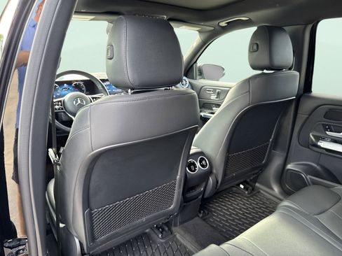 Used 2023 Mercedes-Benz EQB 350 4MATIC SUV w/ Exclusive Package image 28