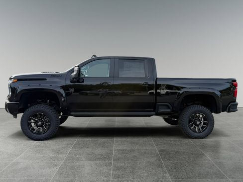 New 2025 Chevrolet Silverado 2500 LT w/ Trail Boss Package image 2