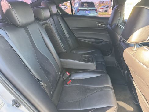 Used 2022 Acura ILX w/Technology/A-SPEC Package image 35