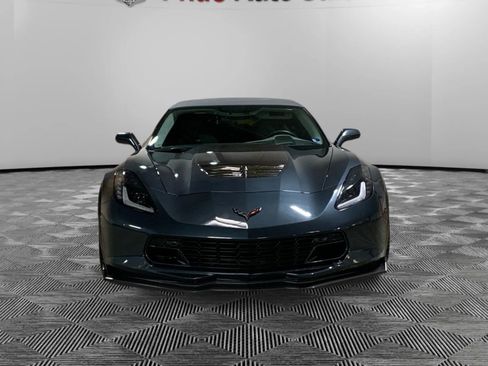 Used 2019 Chevrolet Corvette Z06 RWD image 2