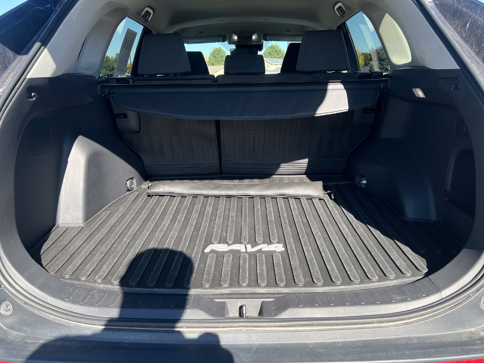 Used 2024 Toyota RAV4 XLE w/ Weather Package AWD/4WD image 24