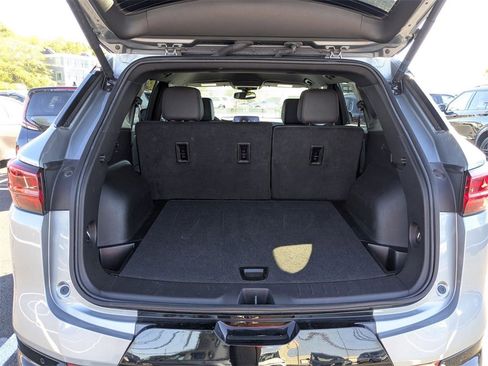 Used 2025 Chevrolet Blazer RS image 35
