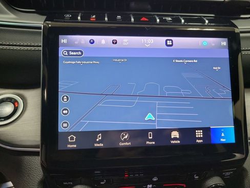 New 2025 Jeep Grand Cherokee L Limited w/ Black Appearance Package image 21