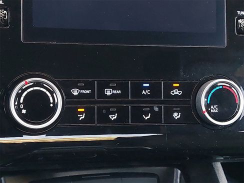 Used 2023 Hyundai Santa Cruz SEL image 40