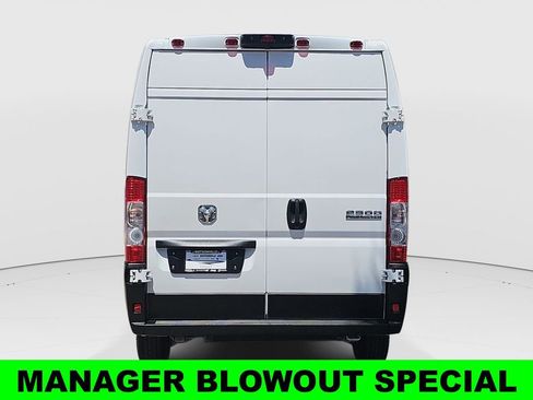 Used 2023 RAM ProMaster 2500 FWD image 4
