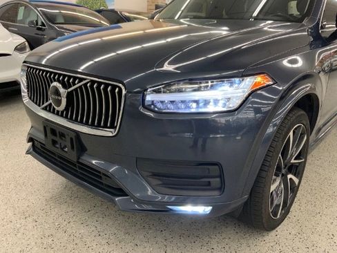 Used 2020 Volvo XC90 T6 Momentum image 40