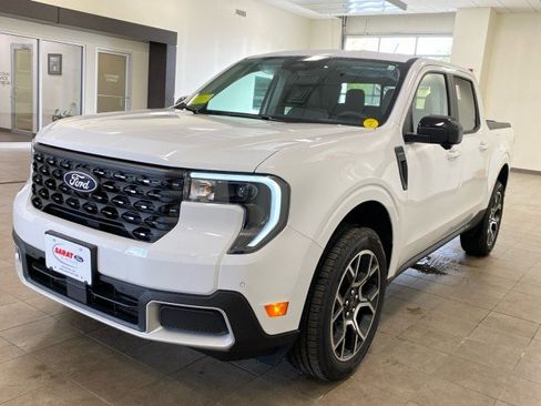 New 2025 Ford Maverick Lariat w/ 4K Tow Package image 4