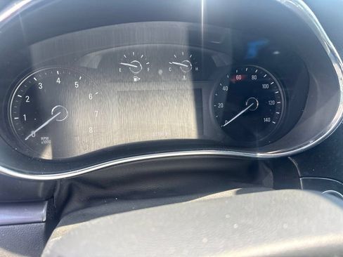 Used 2021 Buick Encore Preferred w/ Safety Package II FWD image 17