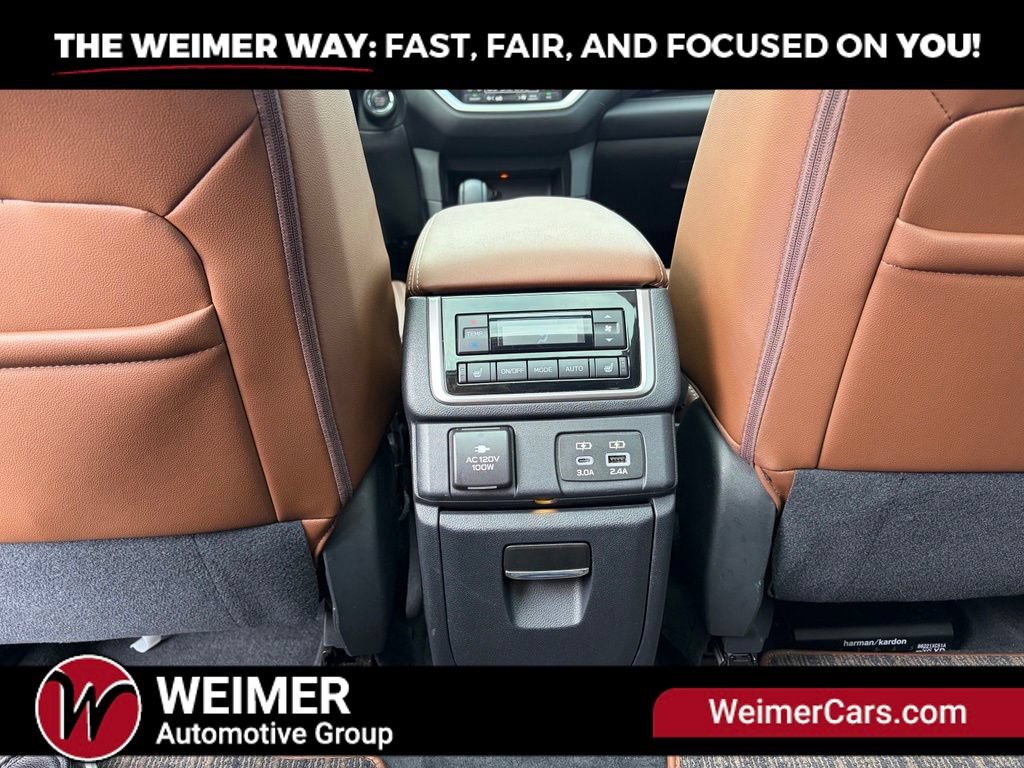 Used 2024 Subaru Ascent Touring AWD/4WD image 19