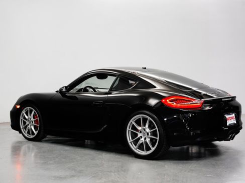 Used 2015 Porsche Cayman S RWD image 8