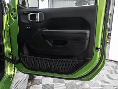 Used 2019 Jeep Wrangler Unlimited Sport AWD/4WD image 44