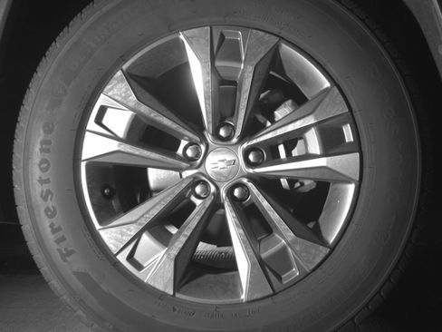 Used 2025 Chevrolet Equinox LT FWD image 16