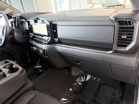 Used 2024 GMC Sierra 1500 Elevation AWD/4WD image 31