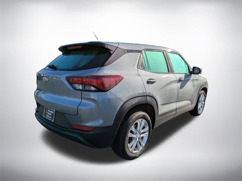 Used 2023 Chevrolet TrailBlazer LS image 4