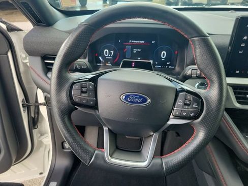 Certified 2025 Ford Explorer ST-Line RWD image 23