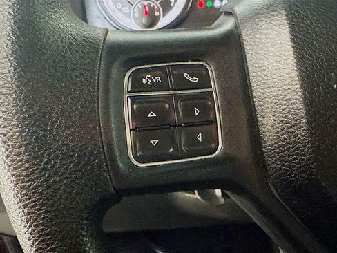 Used 2017 RAM 1500 Express image 14
