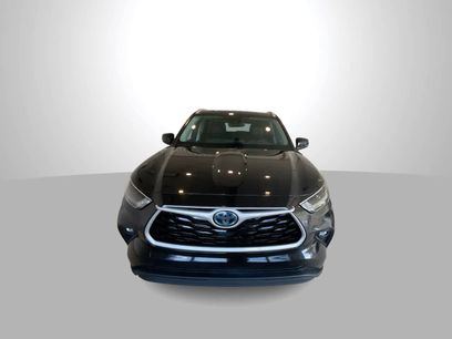 Used 2022 Toyota Highlander XLE