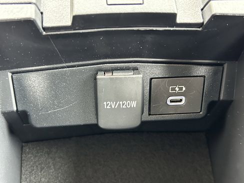 Certified 2026 Toyota Corolla LE FWD image 32