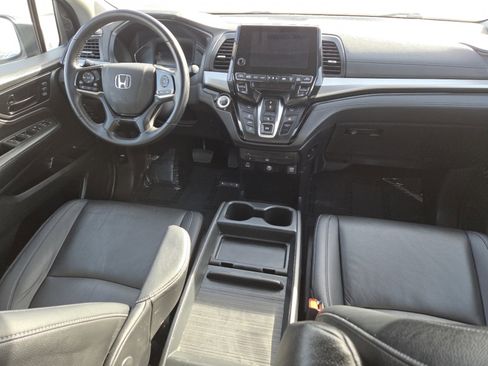 Used 2023 Honda Odyssey Touring image 21
