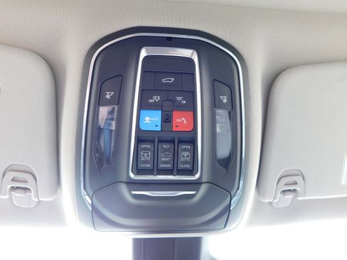 New 2024 Jeep Wagoneer 4WD w/ Premium Group I image 25