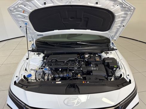 New 2026 Hyundai Elantra SEL Sport Premium w/ Cargo Package FWD image 11