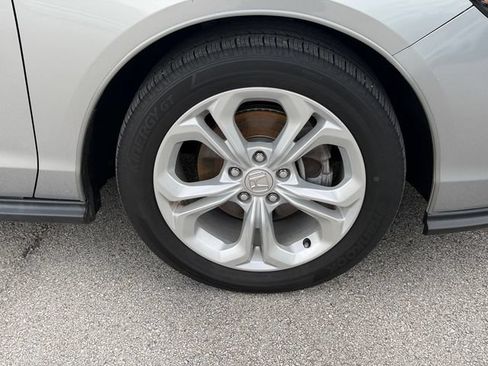 Certified 2024 Honda Accord LX image 22