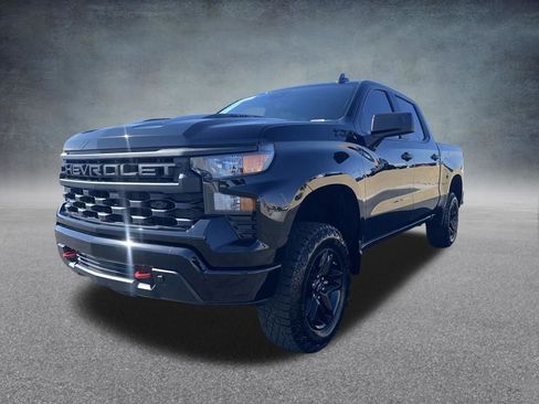 Certified 2024 Chevrolet Silverado 1500 Custom Trail Boss w/ LPO, Dark Essentials Package AWD/4WD image 9