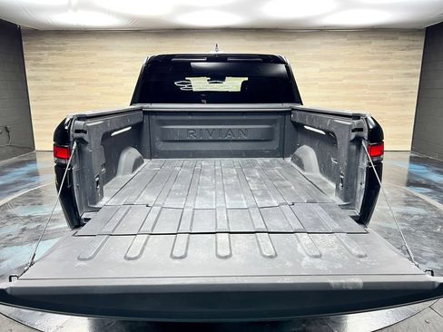 Used 2023 Rivian R1T Adventure Dual AWD/4WD image 20
