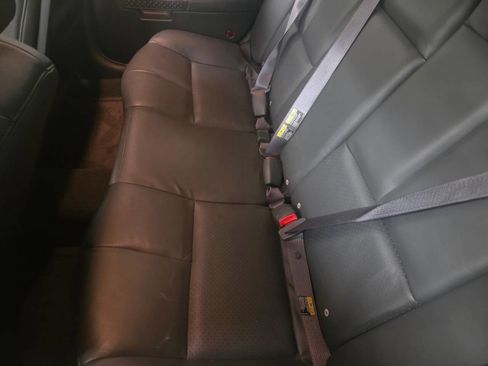 Used 2005 Pontiac Grand Prix GTP w/ Leather Trim Package image 10