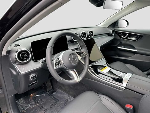 Used 2026 Mercedes-Benz C 300 4MATIC Sedan image 9