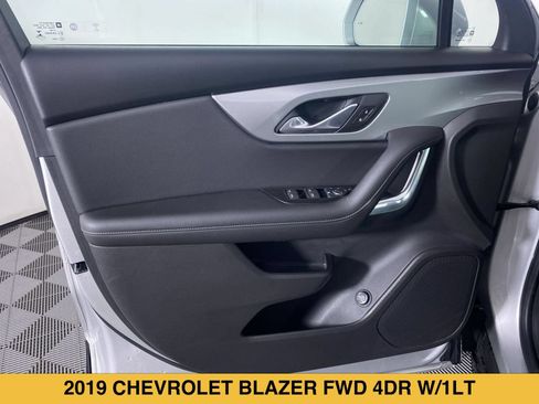 Certified 2019 Chevrolet Blazer LT FWD image 11