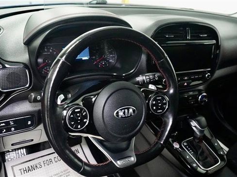 Used 2021 Kia Soul Turbo image 11