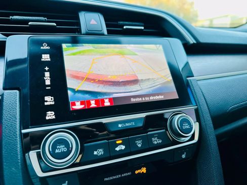 Used 2016 Honda Civic EX-T image 13
