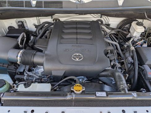 Used 2017 Toyota Tundra Platinum image 24
